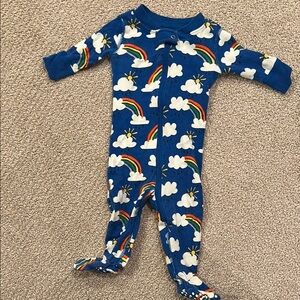 Hanna Andersson Rainbow Clouds Footies 0-3 months